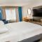 Holiday Inn Express Hotel & Suites Pittsburgh-South Side by IHG