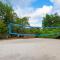 Parkway International Resort