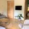Located In A Quiet Corner Of West End Village Hub Of Roatans Tourism Center,
