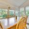 Charming Cottage with Patio, Walk to Boothbay Harbor