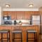 Tropical Escape, Ocean Views Condo with Parking