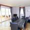 Apartments Hari Tisno