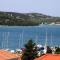 Apartments Hari Tisno