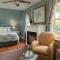 Squam Lake Inn