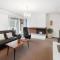 Apartment Regina Apt Golfblick by Interhome