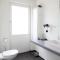 Bomhoffstr. 22a, W4, Blue Water