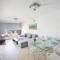 Apt Lasonos Asimi - Luxury 3 Bedroom Appartment - Protaras Apt With Communal Pool On Fig Tree Bay