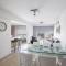 Apt Lasonos Asimi - Luxury 3 Bedroom Appartment - Protaras Apt With Communal Pool On Fig Tree Bay