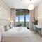 Exceptional high floor 3bed apartment by Suiteable