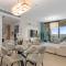 Exceptional high floor 3bed apartment by Suiteable