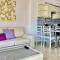 Violet Sea View Apartment