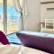 Violet Sea View Apartment