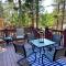 New Listing Peaceful 4bd in the woods