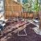 New Listing Peaceful 4bd in the woods