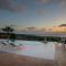 Magnificent Coral Bay Villa Villa Azure Cove 3 Bedrooms Great Sea Views Well-Furnished