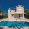 Villa Aspro Enas - Stunning 3 Bedroom Ayia Thekla Villa With Private Pool And Sea Views