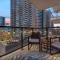 Vibrant PopArt downtown suite, comfy and stylish!