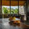 Authentic beachfront Villa Owl