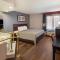 Quality Inn & Suites Cincinnati I-275
