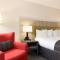 Country Inn & Suites by Radisson, Chippewa Falls, WI