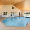 Country Inn & Suites by Radisson, Chippewa Falls, WI