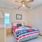 5018 - Mike`s Beach House