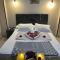 Pyramids Road Guest House