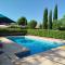maison piscine privée Robion Luberon idéal famille