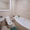 Salty Breeze Self Catering