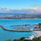 Harbour Views - 2 bedroom, sleeps 4 with private pool and large veranda!