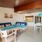 3HB Golden Beach