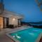 Magnificent Murter Villa Villa Royal 4 Bedrooms Sea Views Private Pool Gym Jezera