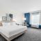 Spark by Hilton Victoria