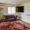 Swallowtail Lodge