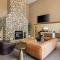 Beachfront Hotel Houghton Lake