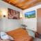 Lewis Ave Lodge