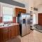 Suite C303 Mara Laguna