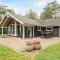 7 person holiday home in Oksbøl