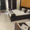 Hotel Sachidanand-Walkable distance from Temple