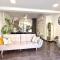 Elegant Beach Villa Moonstone II