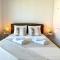Elegant Beach Villa Moonstone II