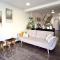 Elegant Beach Villa Moonstone II