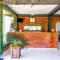 Eco Hotel Black & White - Anuradhapura