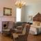 Hale Springs Inn