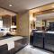 The Azure Ningbo, Vignette Collection