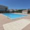 Vaux sur Mer - côté PONTAILLAC - VILLA MITOYENNE - PISCINE COLLECTIVE