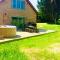 Deer Den timber clad cabin with hot tub, up private lane