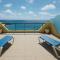 EL CORAL APARTMENT - First Beach Line