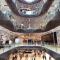 Breathtaking Views - Elegant City Stay - Central Location