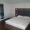 Hotel La John